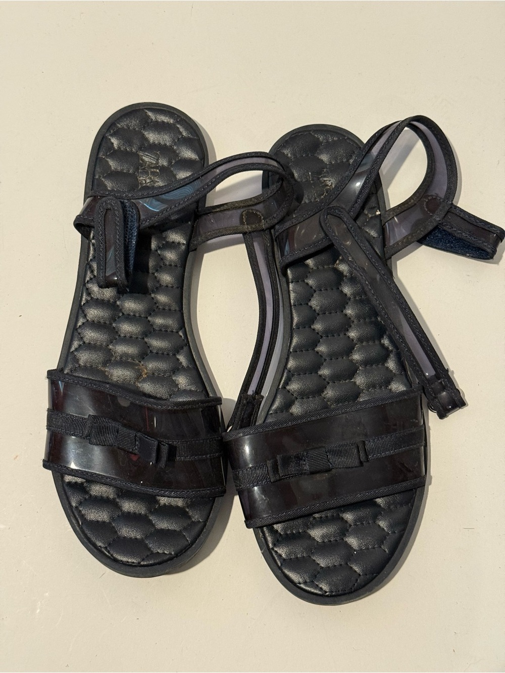 Zara Black Quilted Flat Sandals - Picture 2 of 8